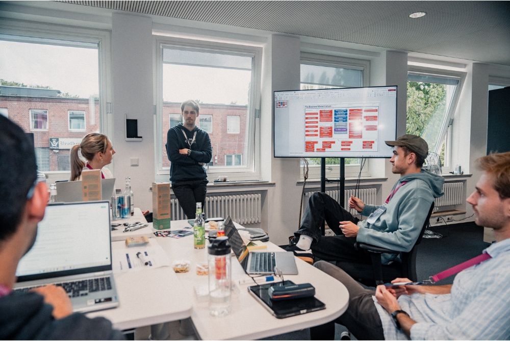 IFROS gibt Starthilfe für die Geschäftsidee