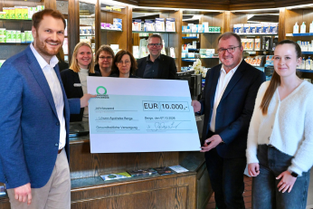 Landkreis unterstützt Übernahme der Löwen-Apotheke in Berge