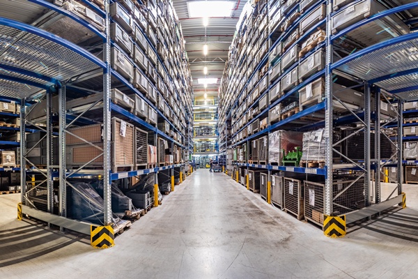 Symbolbild Lager Amazonen-Werke H. Dreyer