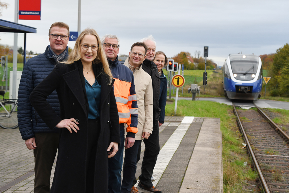 Auch für Berufspendler: Halbstundentakt des Haller Willem rückt näher